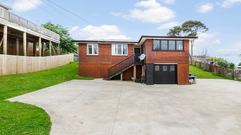2 Kay Road, Manurewa, Auckland - Carousel 1