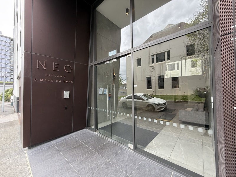 G09/9 Madeira Lane, Grafton, Auckland - Carousel 2