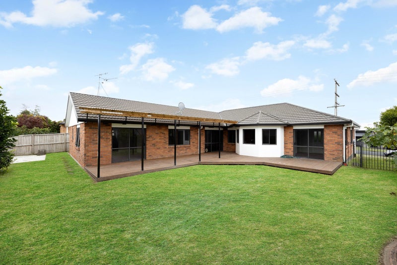 114 Rototuna Road, Rototuna, Hamilton - Carousel 1