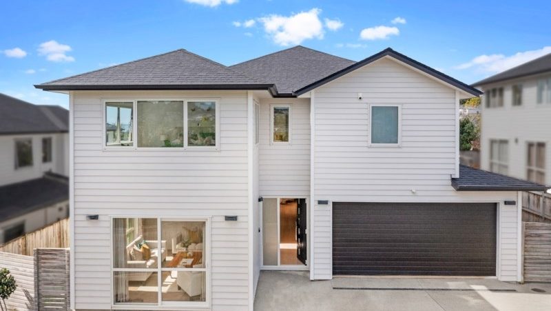 23B Manuwai Road, Torbay, Auckland - Carousel 1