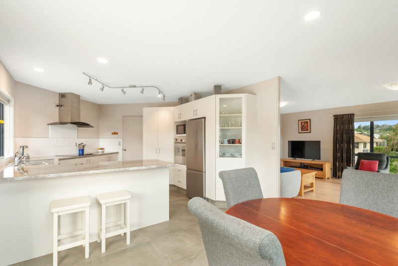 15 Lysaght Place, Welcome Bay, Tauranga - Carousel 2