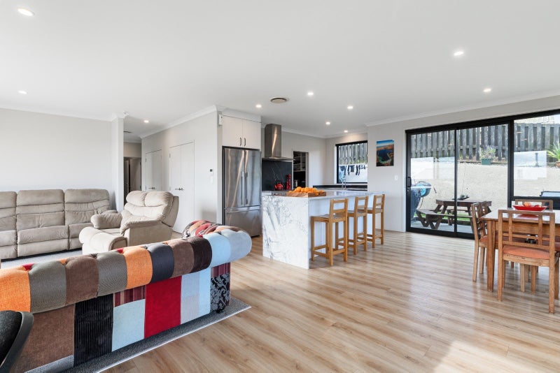 356 Ngatai Road, Bellevue, Tauranga - Carousel 2