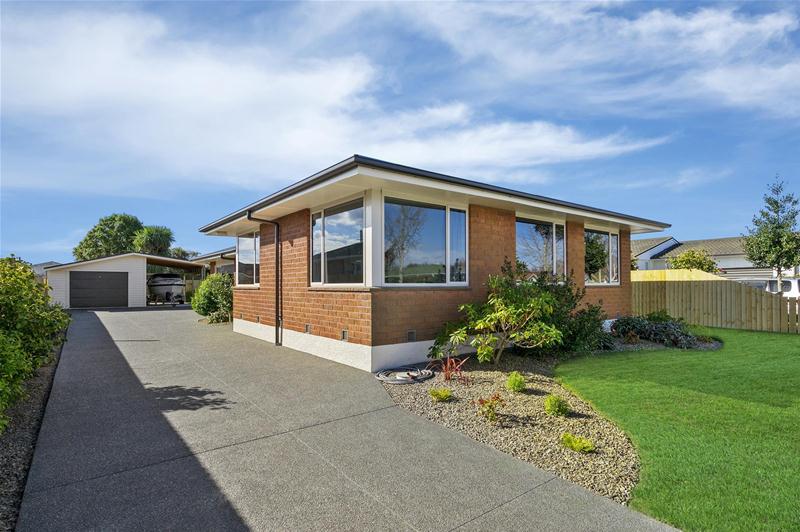 12 Glenside Avenue, Ilam, Christchurch - Carousel 12