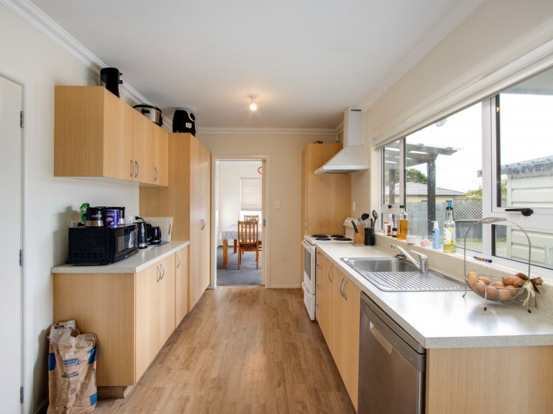 288 Kennedy Road, Onekawa, Napier - Carousel 1