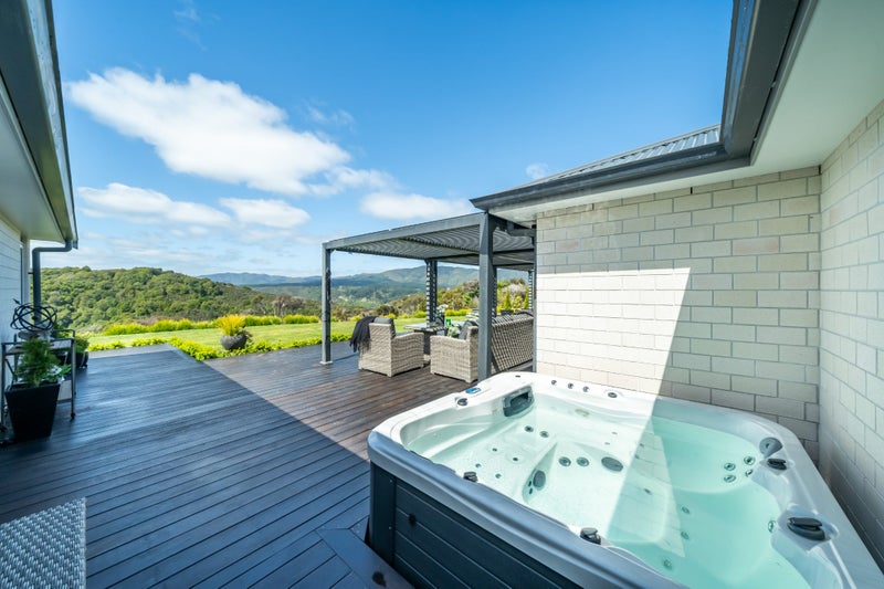 303 Fairview Drive, Akatarawa, Upper Hutt - Carousel 46