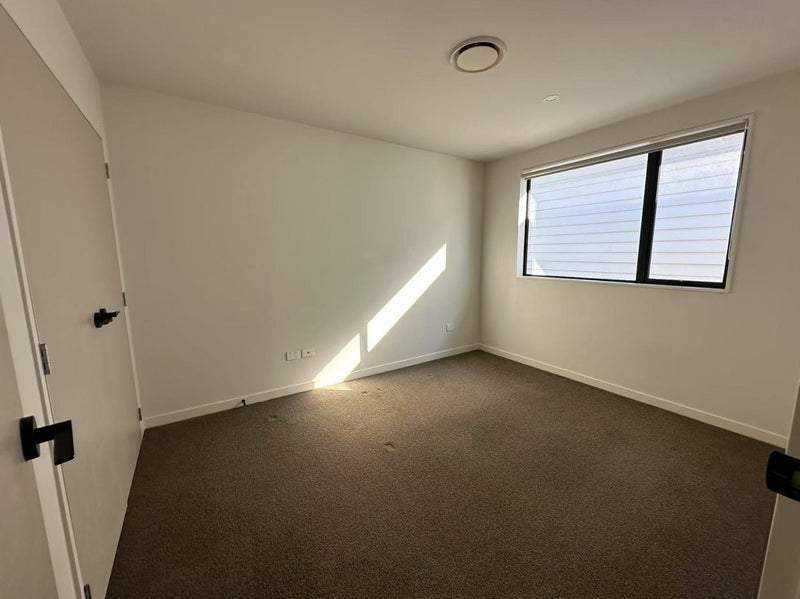 14A Peet Avenue, Royal Oak, Auckland - Carousel 22