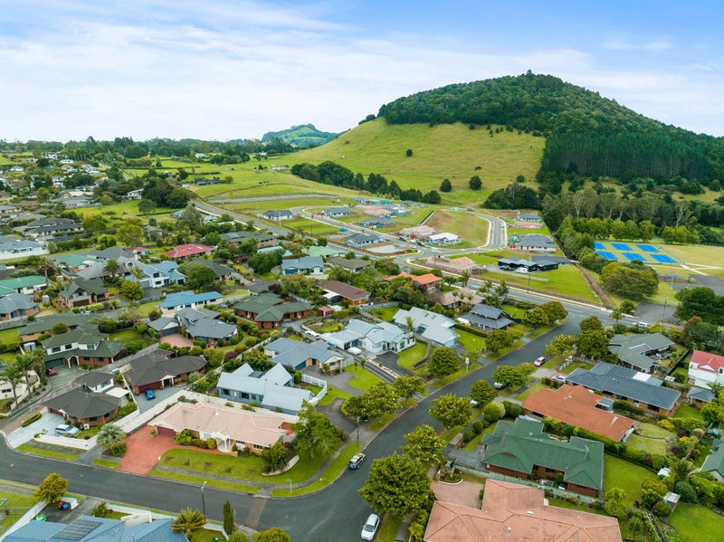 10 Brentwood Avenue, Kamo, Whangarei - Carousel 28