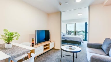 807/135 Hobson Street, Auckland Central, Auckland - Carousel 1