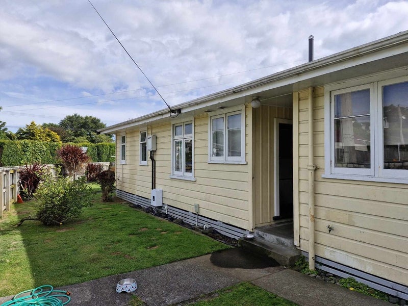3 Upjohn Street, Brooklands, New Plymouth - Carousel 2