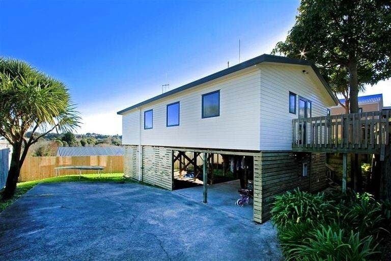 83 Watling Street, Gate Pa, Tauranga - Carousel 1