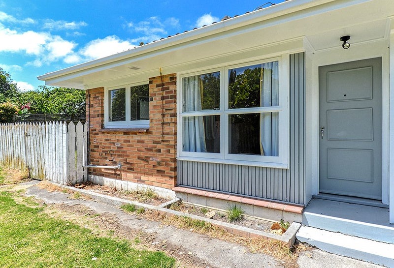 5/13 Mountain View Road, Western Springs, Auckland - Carousel 1