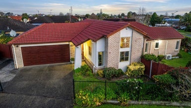 75 Riverton Drive, Randwick Park, Auckland - Carousel 1