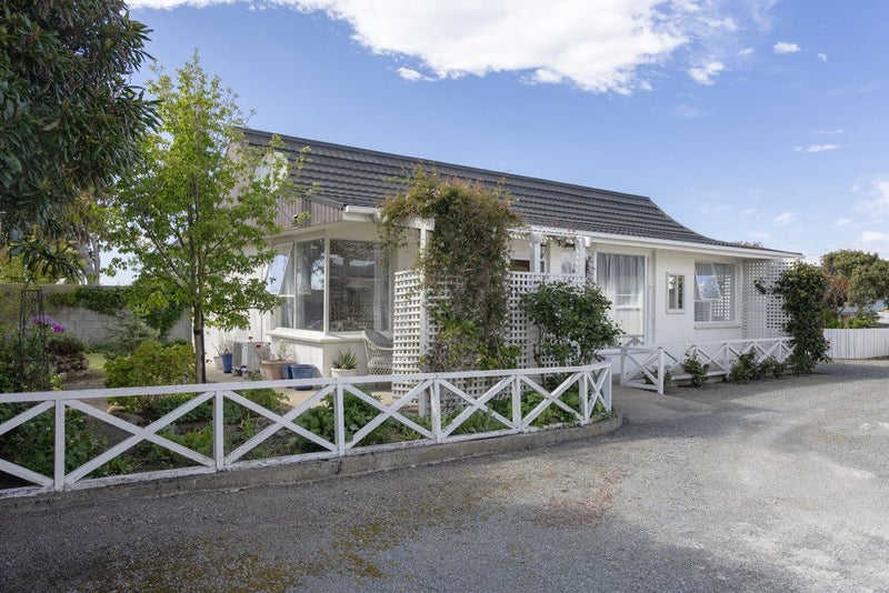 49B Hull Street, South Hill, Oamaru - Carousel 1