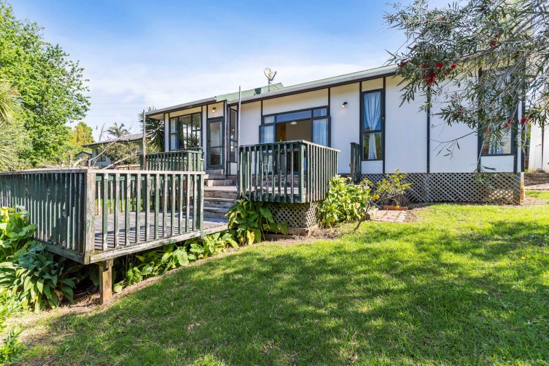 9A Caronia Crescent, Lynfield, Auckland - Carousel 2