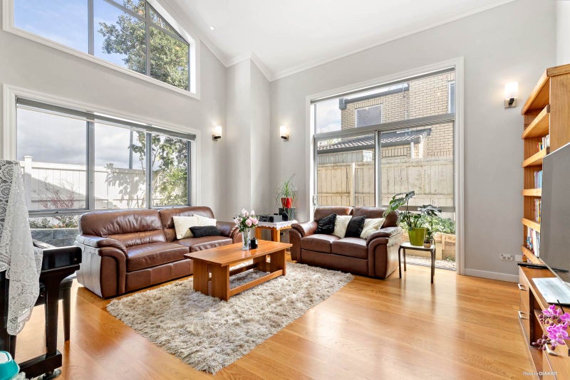 61 MASONS RD, Albany , Auckland - Carousel 1