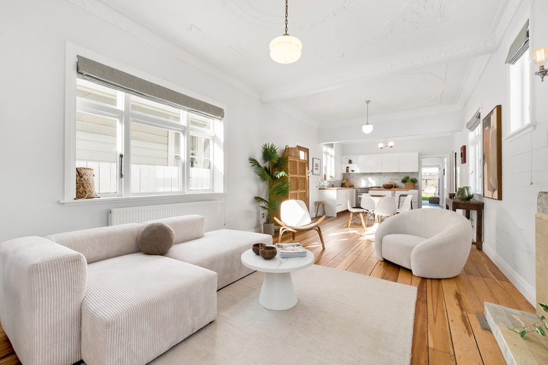 187 Onepu Road, Lyall Bay, Wellington - Carousel 2