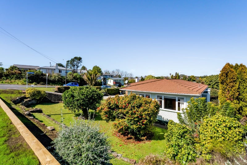 99 Clawton Street, Westown, New Plymouth - Carousel 28