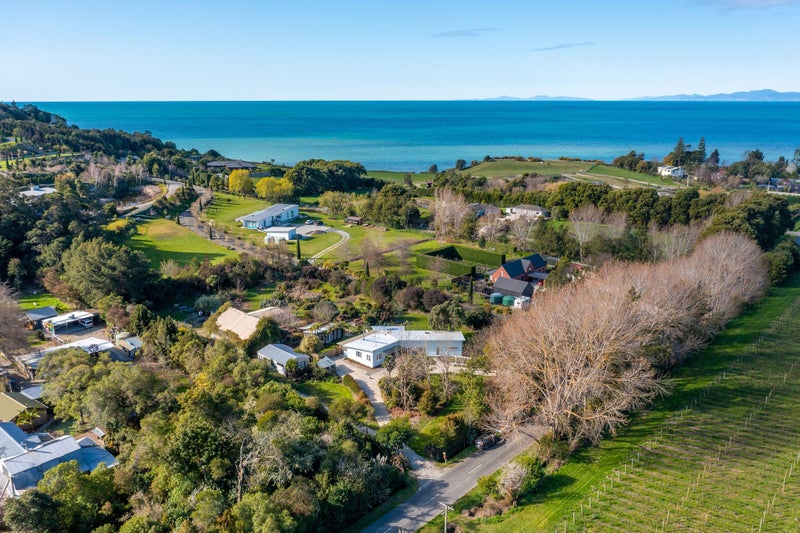 147 Kina Beach Road, Tasman - Carousel 28