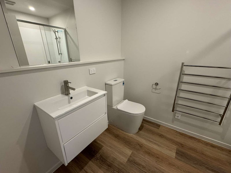 6/92 Cambridge Terrace, Waterloo, Lower Hutt - Carousel 5