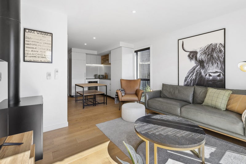 9A Kidds Way, Albert Town, Wānaka - Carousel 1