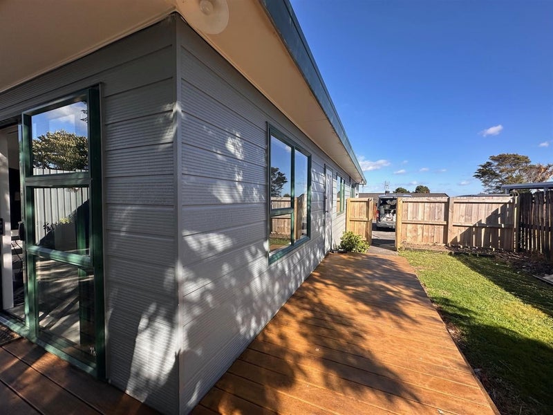 3/6 Fleming Street, Manurewa East, Auckland - Carousel 14