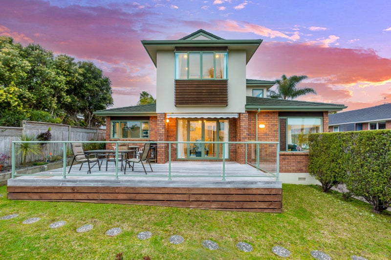 30 Wright Road, Point Chevalier, Auckland - Carousel 1