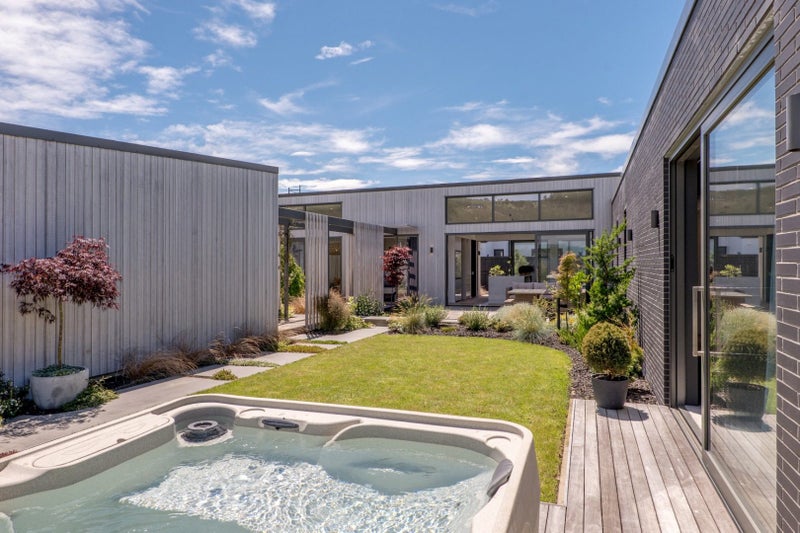 13 Steve Askin Drive, Cracroft, Christchurch - Carousel 2