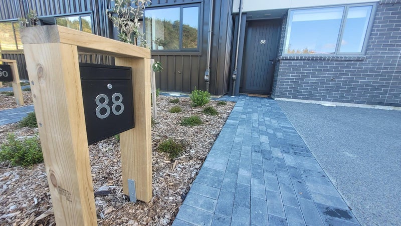 88 Ara Paiwhenua, Tawa, Wellington - Carousel 18