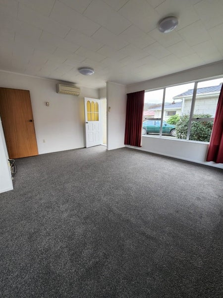 392C Fergusson Drive, Heretaunga, Upper Hutt - Carousel 2