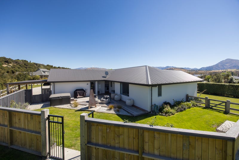43 Hardie Place, Albert Town, Wanaka - Carousel 35