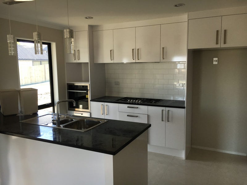 23 Lavender Way, Huntington, Hamilton - Carousel 2