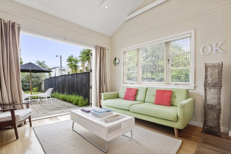 1/5 Bayswater Avenue, Bayswater, Auckland - Carousel 2