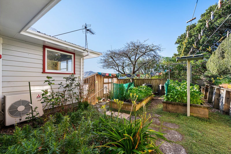 5 Denbigh Way, Wilton, Wellington - Carousel 2