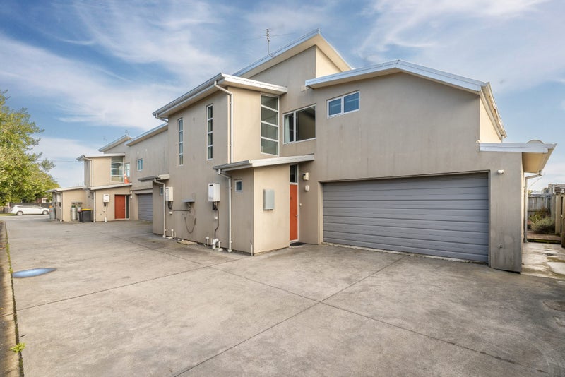 4/466 Madras Street, St Albans, Christchurch - Carousel 1