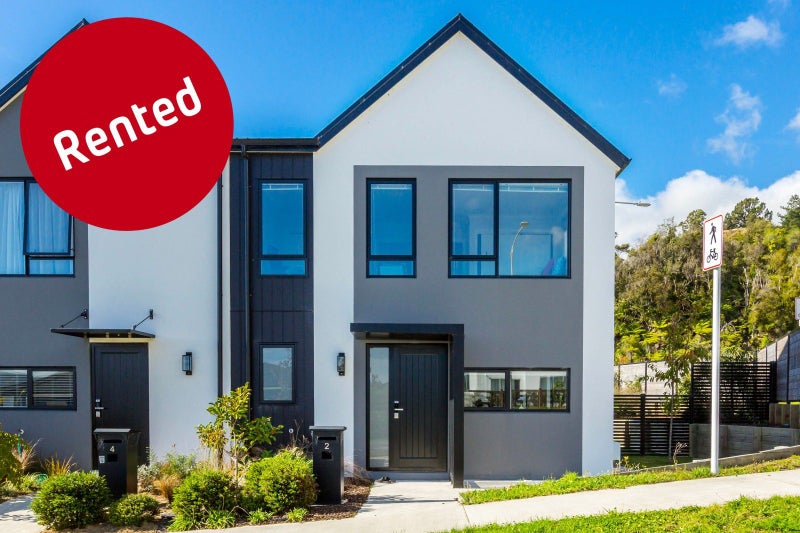 2 Dahl Drive, Wallaceville, Upper Hutt - Carousel 1