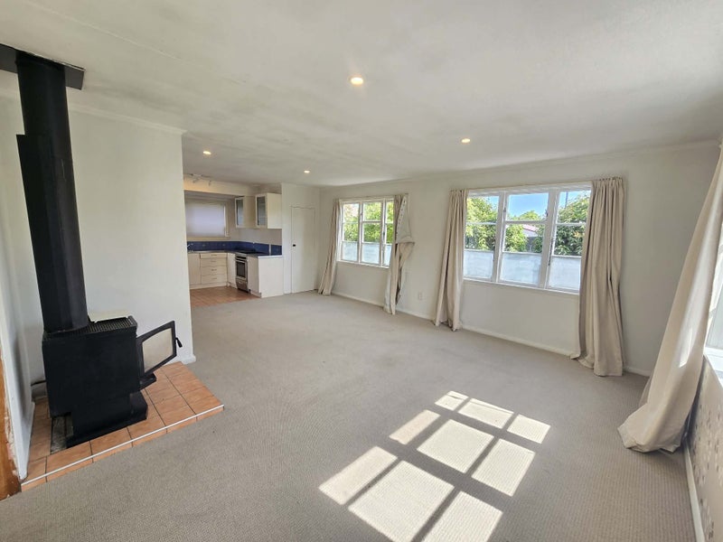 6 Dunarnan Street, Avonside, Christchurch - Carousel 12