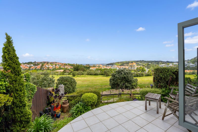 280 Alec Craig Way, Gulf Harbour, Whangaparaoa - Carousel 1