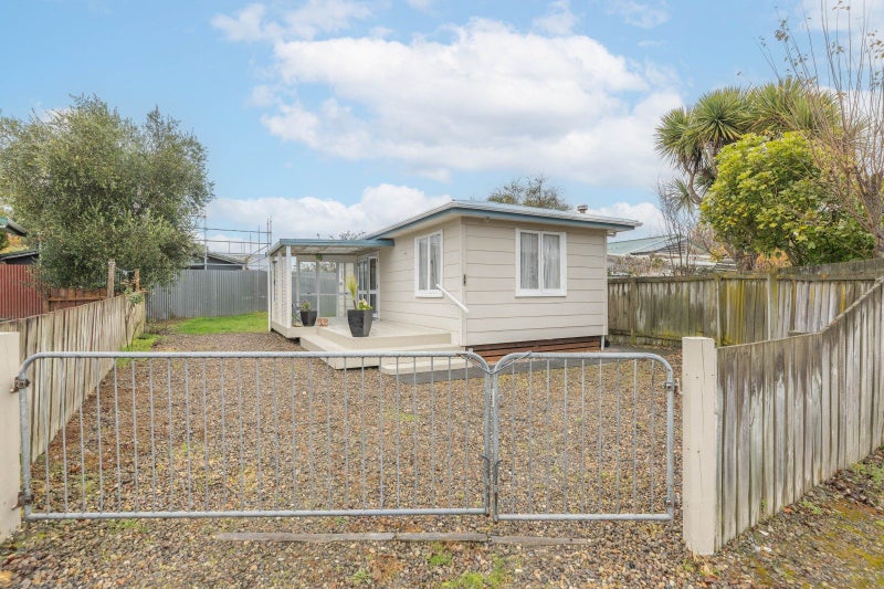 31 Rawhiti Street, Taupō - Carousel 1