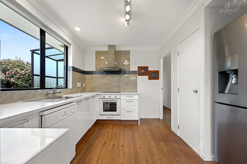 34 Delamare Road, St Andrews, Hamilton - Carousel 2