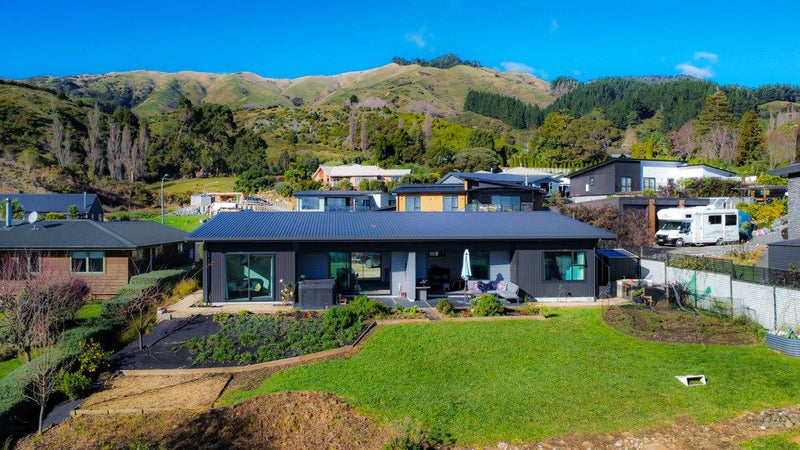 17 Pohutukawa Place, Pohara - Carousel 1