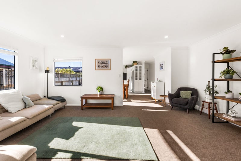 68 Park Road, Greenmeadows, Napier - Carousel 1