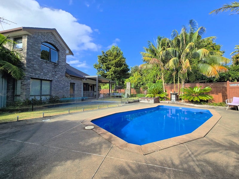 21 Dressage Lane, Greenhithe, Auckland - Carousel 2