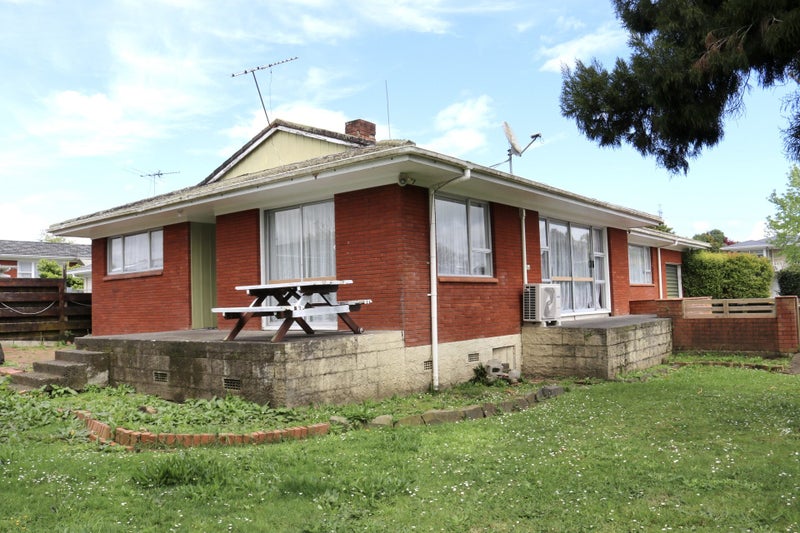 150 Elliot Street, Pahurehure, Papakura - Carousel 24