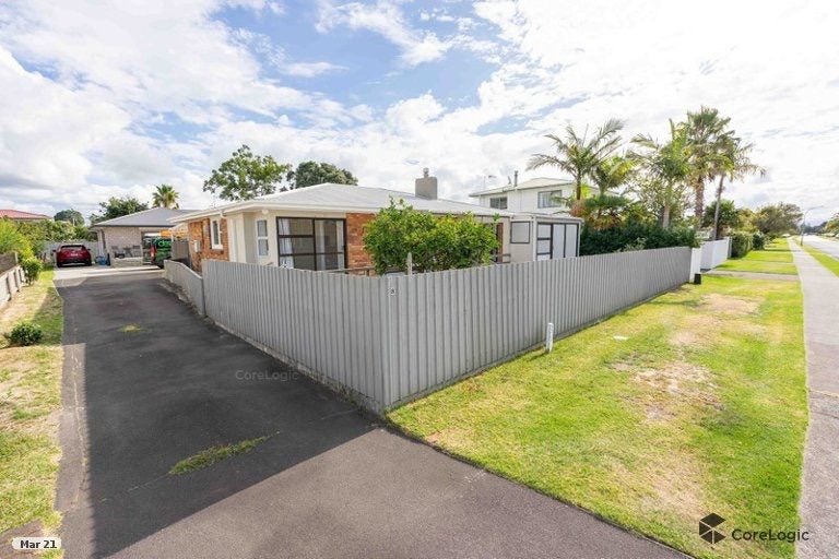 8 Kulim Avenue, Otumoetai, Tauranga - Carousel 1