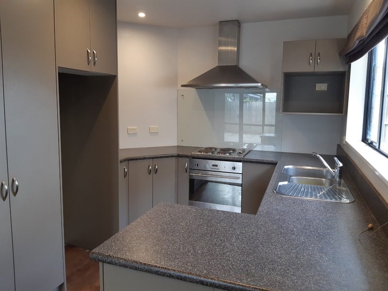 8B Charles Street, Waltham, Christchurch - Carousel 2