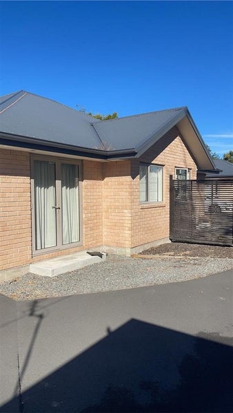 175 Hills Road, Edgeware, Christchurch - Carousel 1