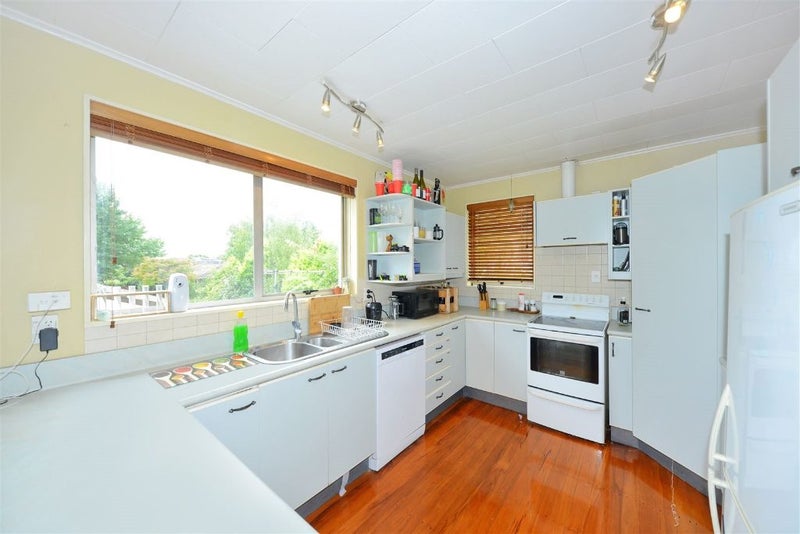 47B Parkstone Avenue, Ilam, Christchurch - Carousel 2