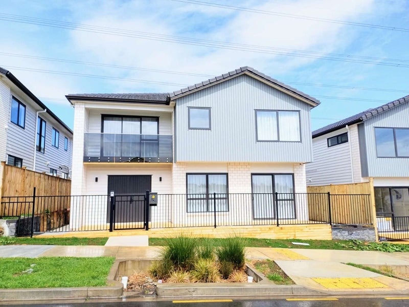 11 Uru Drive, Flat Bush, Auckland - Carousel 18