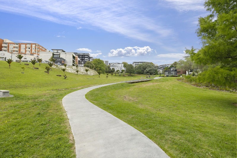 1D/15 Fleet Street, Eden Terrace, Auckland - Carousel 15