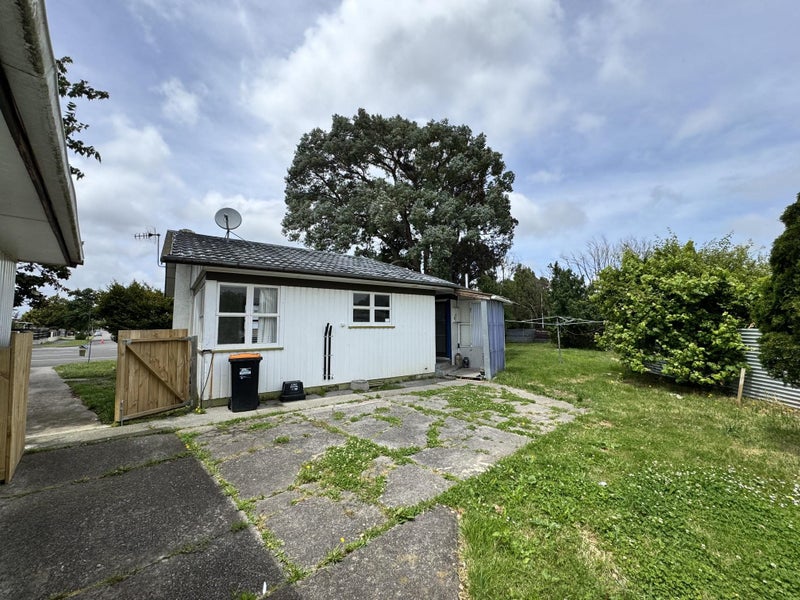 8 John F Kennedy Drive, Milson, Palmerston North - Carousel 10